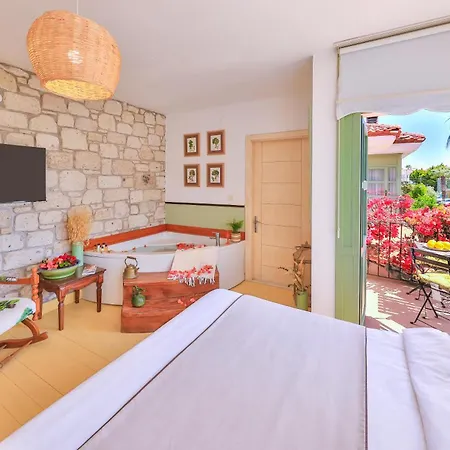 Palas Alacati - Adult Only Hotel