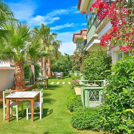 - Adult Only Alaçatı