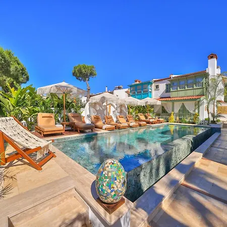 Hotel Palas Alacati - Adult Only