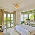 - Adult Only Otel 2*