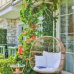 Otel - Adult Only Alaçatı