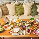 - Adult Only Otel 2*