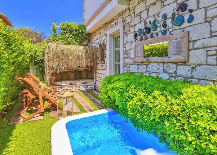 - Adult Only Hotel Alacati